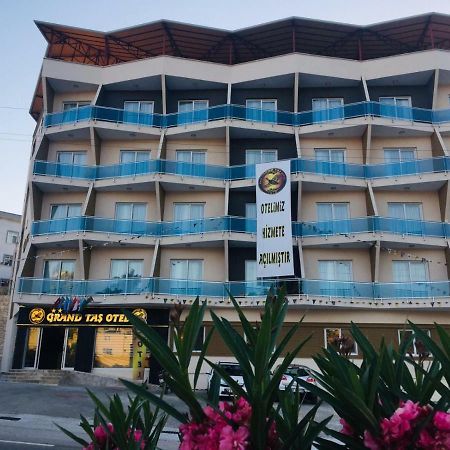 Grand Tas Otel Mut Luaran gambar